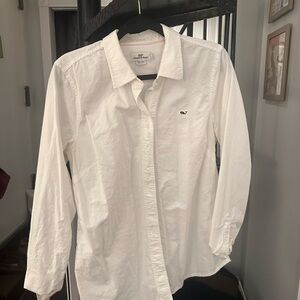 Vineyard Vines Women's Classic White Button-Down Shirt